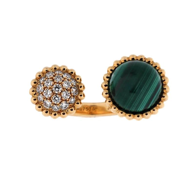 Van Cleef & Arpels Perlee Couleurs Between the Finger Ring 18K Yellow Gold: Measurements: Size: 4.75 - 49, Width: 3.25 mm . Condition: Pre-owned - Good,Brand: Van Cleef & Arpels,Main Stone: Diamond,Metal: 18K Yellow Gold,Metal Purity: 18K,Ring Size: 4.75 - 49,Type: Ring,Color