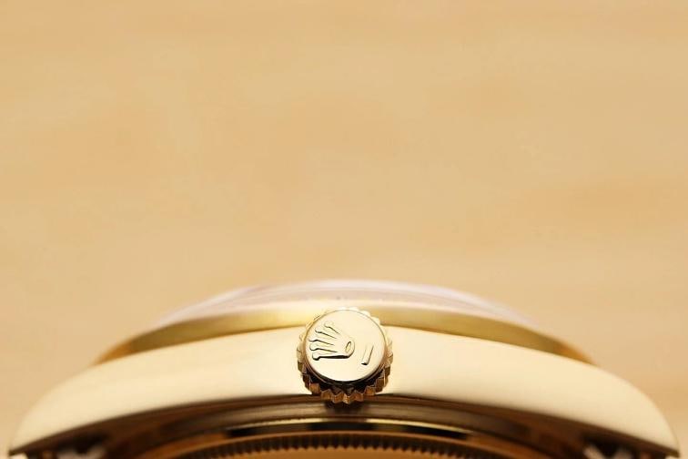 ROLEX MENS DAY-DATE PRESIDENT 1803 WHITE DIAL DIAMOND 18K YELLOW GOLD WATCH - 9