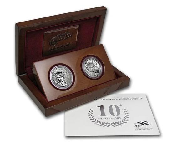 2007-W American Eagle 10TH Anniversary Platinum Coin Set w/Case & CoA: Country of Origin: United States,Coin: American Eagle (Statue of Liberty),Composition: Platinum,Year: 2007,Fineness: 0.9995,Grade: Ungraded,Precious Metal Content per Unit: 1/2 oz,Brand/Mint: US