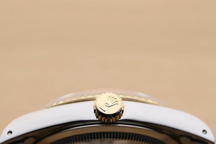 ROLEX MENS DATEJUST 16233 BLACK DIAL 18K GOLD STEEL TWO TONE WATCH w/ ROLEX BAND - 9
