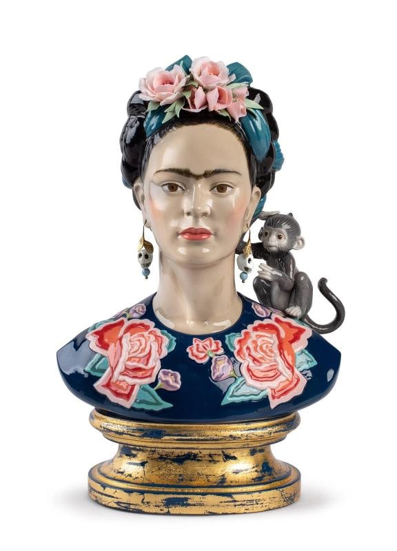 LladrÃƒÂ² Frida Kahlo Figurine. Blue. Limited Edition Ref.01002026- Official Lla: LladrÃƒÂ³ Frida Kahlo Figurine. Blue. Limited Edition Ref.01002026- Official LladrÃƒÂ³ Material: Porcelain Height (in): 15.354 - Width (in): 10.236 - Length