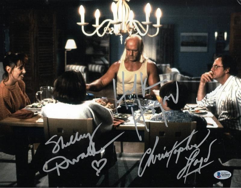 Hulk Hogan Christopher Lloyd Shelley Duvall Signed Suburban Commando 11x14 BAS: Country of Origin: United States,Personalize: No,Industry: Television,Signed by: Hulk Hogan, Christopher Lloyd & Shelley Duvall,Signed: Yes,Autograph Authentication: Beckett,Object Type: