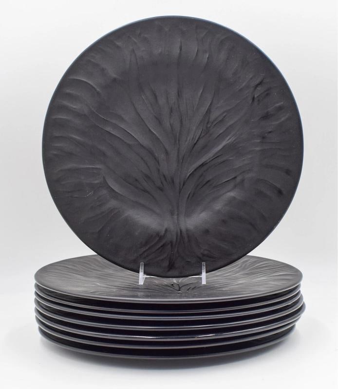 Set of 8 Lalique Algues Noir (Tree of Life) Black Art Glass Charger Plates 11 In: Measures 11" diameter by 1/2" deep.