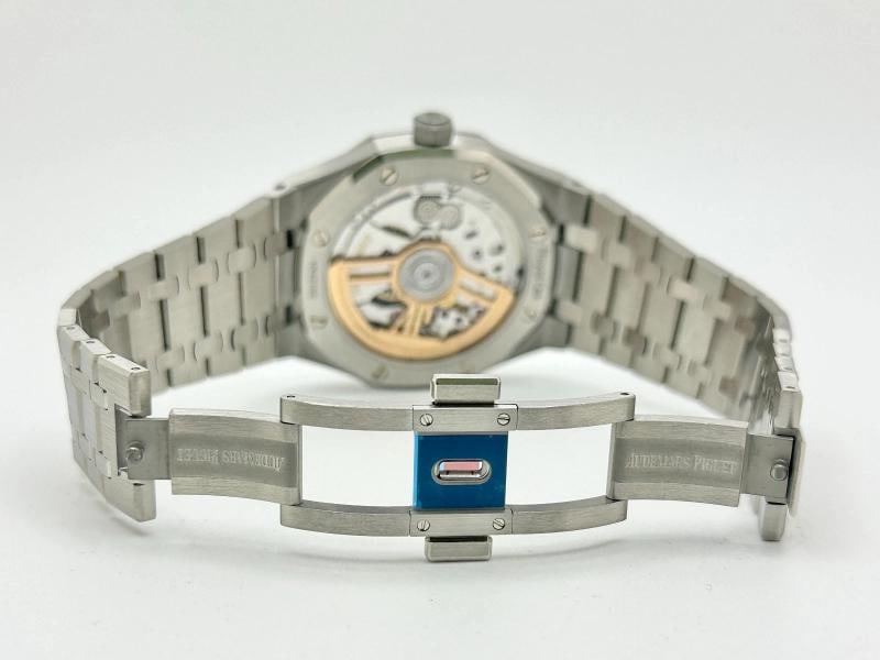NEW 2025 Audemars Piguet Royal Oak 41mm Green Dial 15510ST.OO.1320ST.09 Box Card - 8
