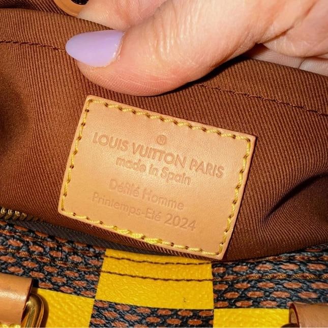 Louis Vuitton Damier Pop Speedy BandouliÃƒÂ¨re 25 in Jaune Mat (2024) - 15