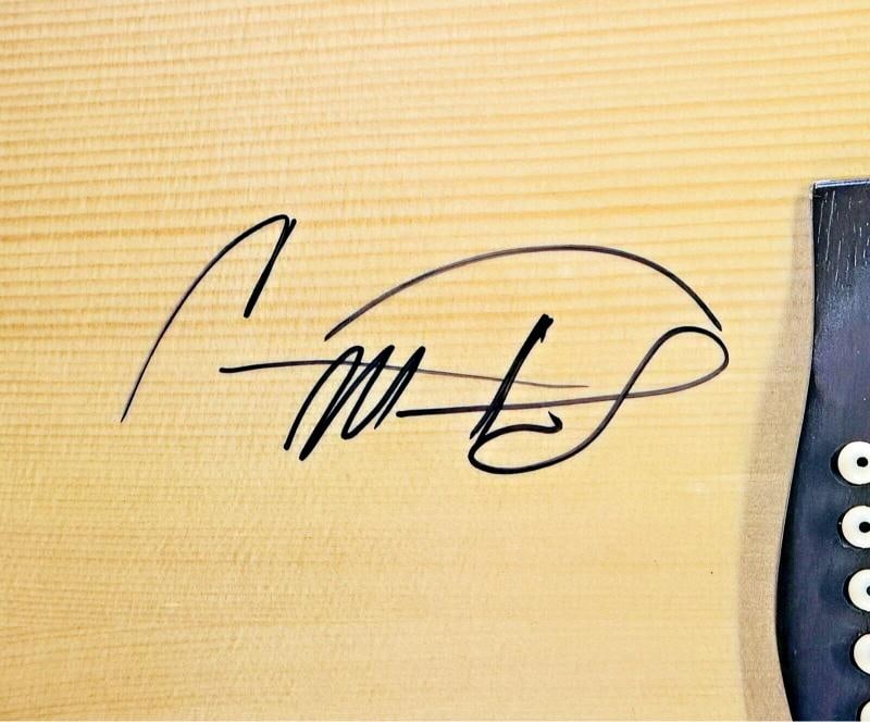 CARRIE UNDERWOOD Signed Fender Acoustic Guitar Autograph JSA LOA Cry Pretty - 2