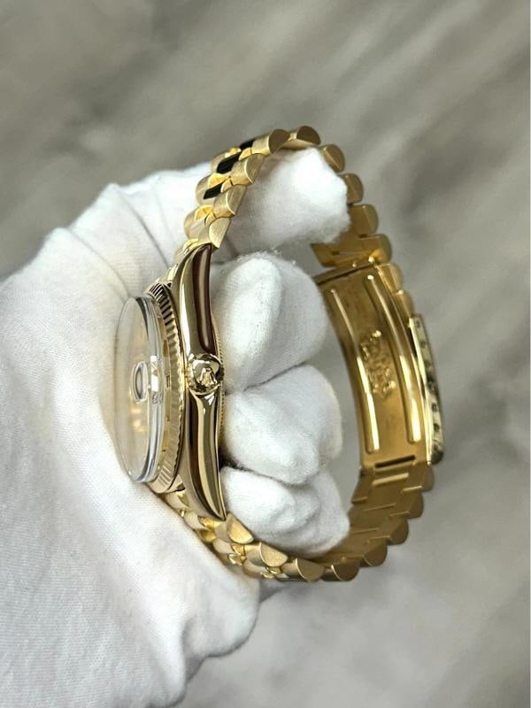 Rolex President Day Date 1803 36mm Champagne Dial 18K Yellow Gold - 8