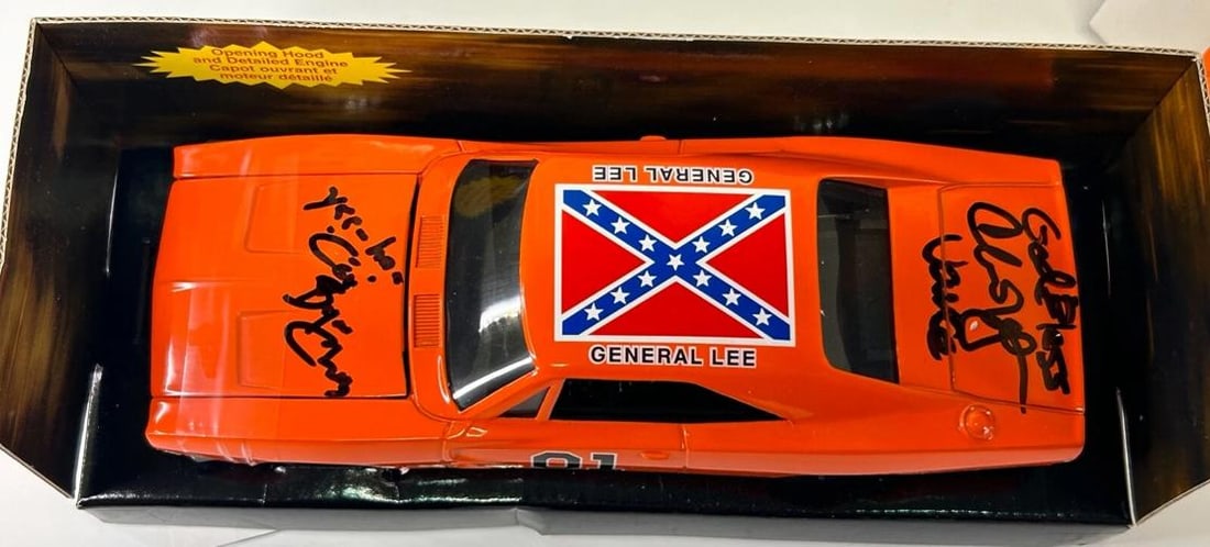 CHRISTOPHER MAYER & BYRON CHERRY Signed RARE ERTL General Lee Dukes Die Cast JSA: Industry: Television,Signed by: Byron Cherry, Christopher Mayer,Signed: Yes,Autograph Authentication: James Spence (JSA),Object Type: Figure,Original/Reproduction: Original,Show: Dukes of