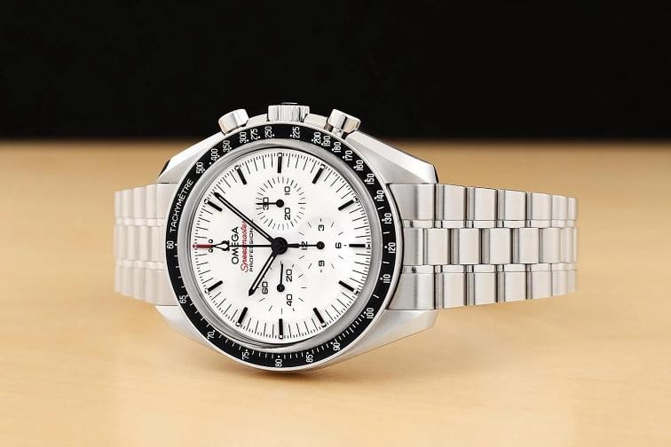 2025 CARD OMEGA SPEEDMASTER MOONWATCH WHITE DIAL 310.30.42.50.04.001 B&P WATCH - 2