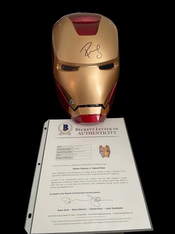 ROBERT DOWNEY JR SIGNED AUTOGRAPH LEGENDS IRON MAN HELMET BAS MARVEL AVENGERS - 2