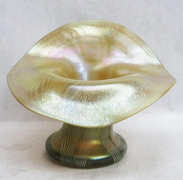 TIFFANY L.C.T. FAVRILE GLASS VASE~(6"H x 7.5"Dia): Condition: Used,Brand: Tiffany & Co.,Type: Vase,Color: Multicolor,Production Style: Favrile Glass,Production Technique: Hand Blown Glass,Country of Origin: United States