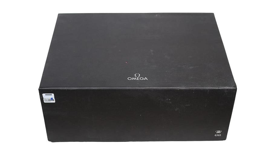 2025 CARD OMEGA SPEEDMASTER MOONWATCH WHITE DIAL 310.30.42.50.04.001 B&P WATCH - 11