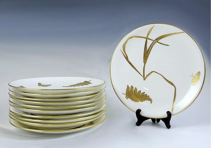 11 English Mintons 1878 Gilt Porcelain Butterfly and Fern Plates: Brand: Mintons,Material: Porcelain,Type: Dinner Plate,Original/Reproduction: Antique Original,Country of Origin: United Kingdom Presented is a lovely set of 11 English porcelain plates made by Mintons