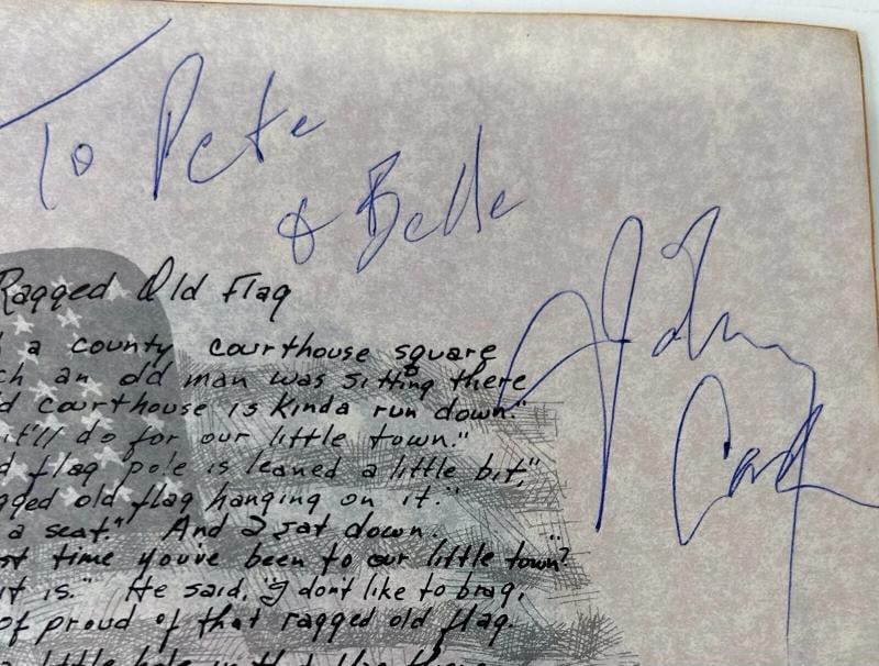 JOHNNY CASH Tour Book Signed Autograph Lyric Page "Ragged Old Flag" JSA LOA - 2