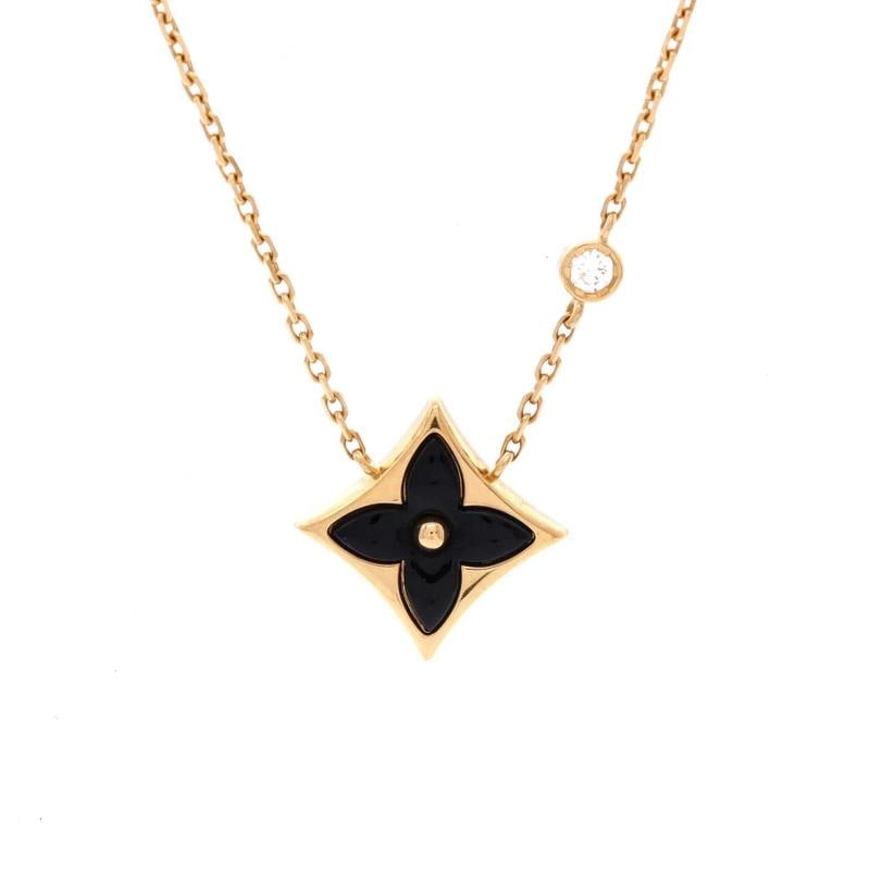 Louis Vuitton Color Blossom BB Star Pendant Necklace 18K Yellow Gold with Onyx: Measurements: Length: 17.0 - 17.75 ", Pendant Length: 13.95 mm, Pendant Width: 13.95 mm . Condition: Pre-owned - Good,Brand: Louis Vuitton,Main Stone: Diamond,Metal: 18K Yellow Gold,Metal Purity: