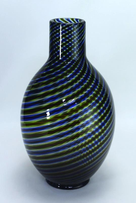 Barovier & Toso Signed Murano Art Glass Vase~(12.4"Hx 7.1"W): Condition: Used,Country of Origin: Italy,Origin: Venice,Pattern: Swirl,Signed By: Barovier & Toso,Signed: Yes,Color: Multicolor,Material: Glass,MPN: Does not apply,Subject: Abstract Art,Vintage: Yes,B
