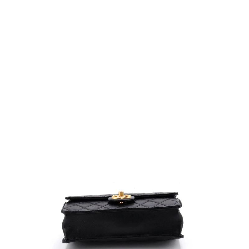 Chanel Chic Pearls Flap Bag Quilted Lambskin Small - 4