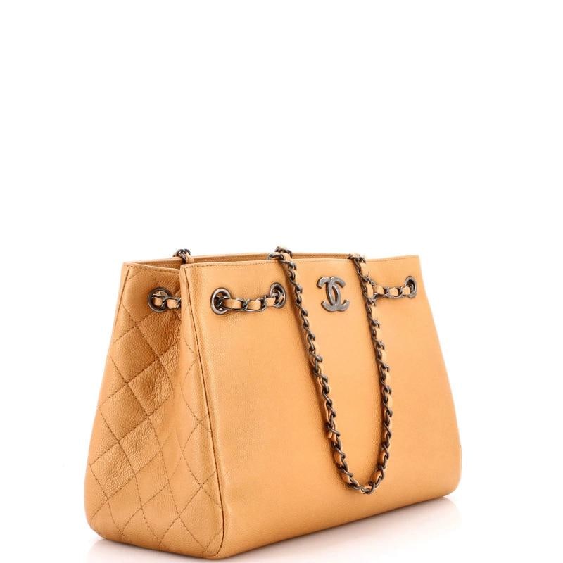 Chanel Woven Chain Shopping Tote Caviar Medium - 3