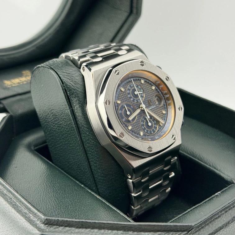 Audemars Piguet Royal Oak Offshore The Beast 25721ST.OO.1000ST.01 42mm Blue Dial - 3