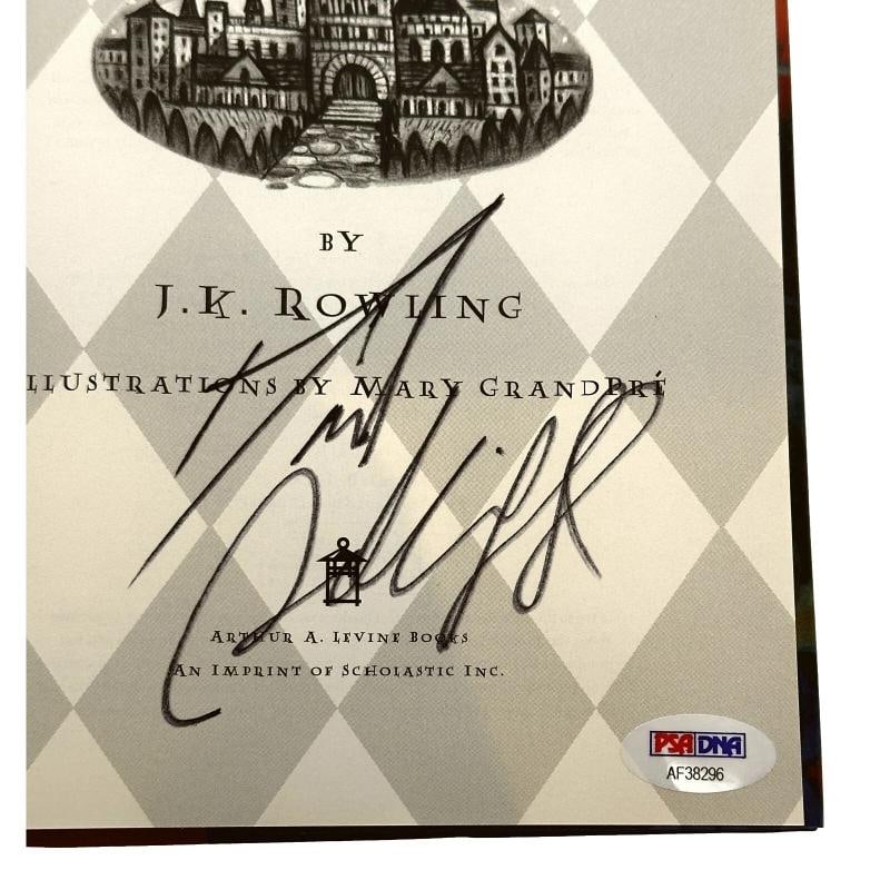 Daniel Radcliffe Signed Harry Potter SorcererÃ¢â‚¬â„¢s Sto - 3