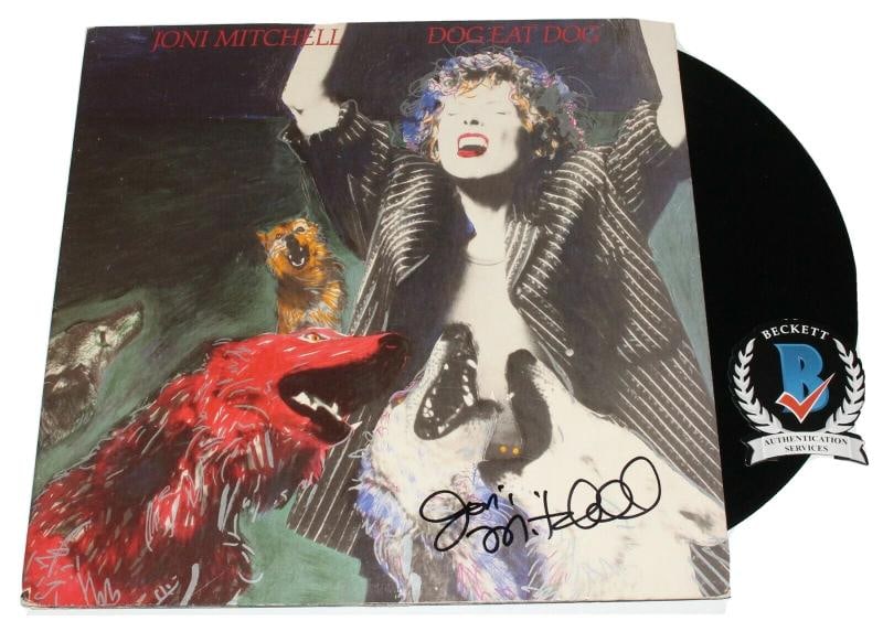 JONI MITCHELL SIGNED 'DOG EAT DOG' ALBUM VINYL RECORD LP PROOF BECKETT COA BAS - 2