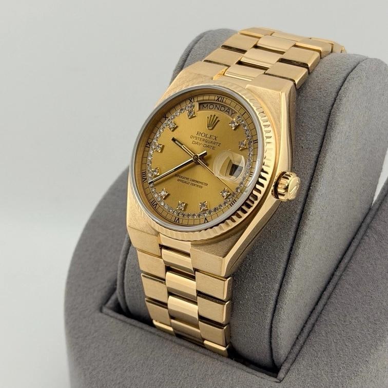 Rolex Day Date Oysterquartz 19018 Factory String Diamond Dial 18K Yellow Gold - 3