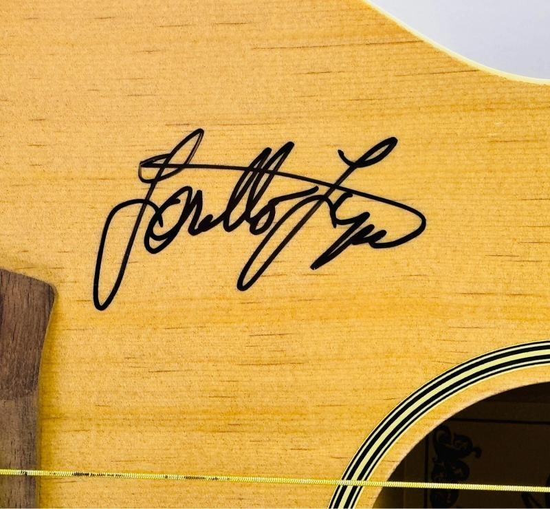 LORETTA LYNN Signed Acoustic Copley Guitar JSA LOA Coal Miners Daughter - 2