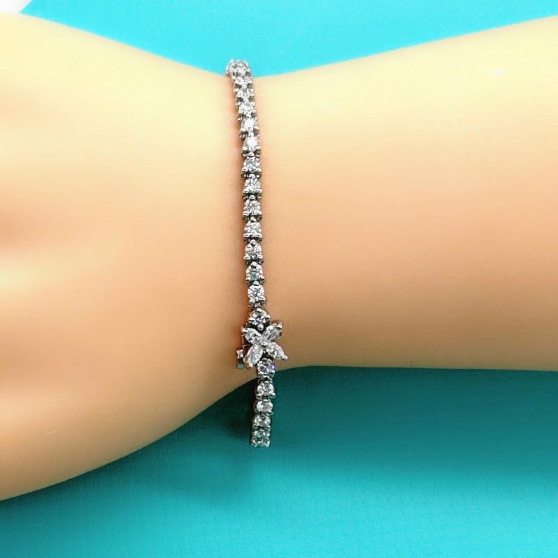 Tiffany & Co. Victoria Diamond Tennis Bracelet 3.08 tcw in Platinum - 15