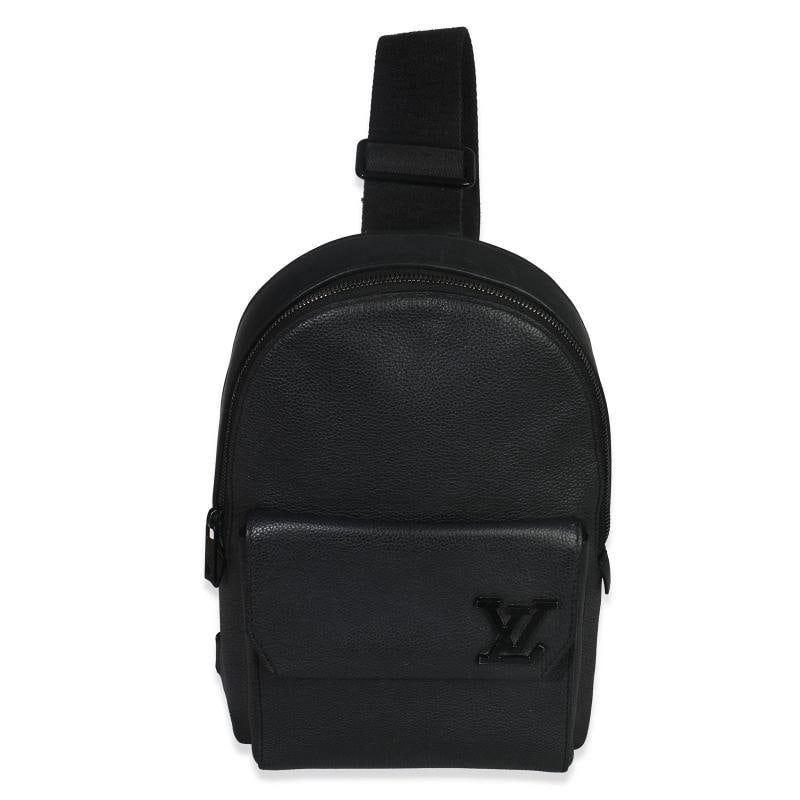 Louis Vuitton Black Waxy Calfskin Aerogram Pilot Slingbag: Condition: Pre-owned - Good,Country of Origin: Spain,Dimensions: 8 x 11.75 x 1.5,Handbag Accessories: Box;Receipt;Gift Ribbon,Bag Width: 8 in,Bag Depth: 1.5 in,Bag Height: 11.75 in,Department: Unisex,