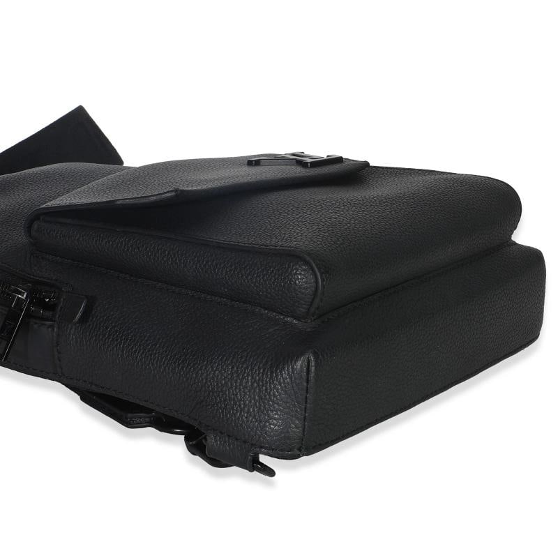 Louis Vuitton Black Waxy Calfskin Aerogram Pilot Slingbag - 7