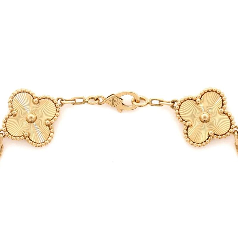 Van Cleef & Arpels Vintage Alhambra 5 Motifs Bracelet Guilloche 18K Yellow Gold - 3