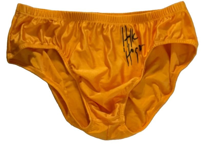Hulk Hogan Signed WWE Yellow Trunks BAS Beckett Witnessed - 2
