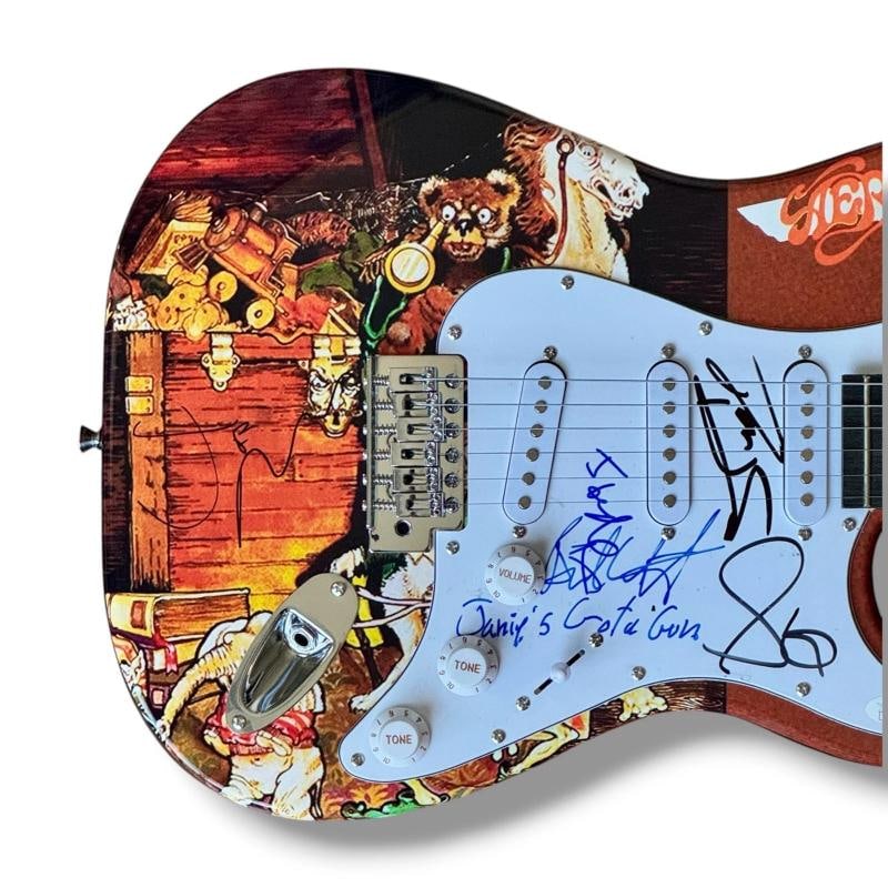 AEROSMITH: Steven Tyler, Joe Perry, Brad Whitford, Tom Hamilton & Joey Kramer Signed Guitar (JSA) - 2