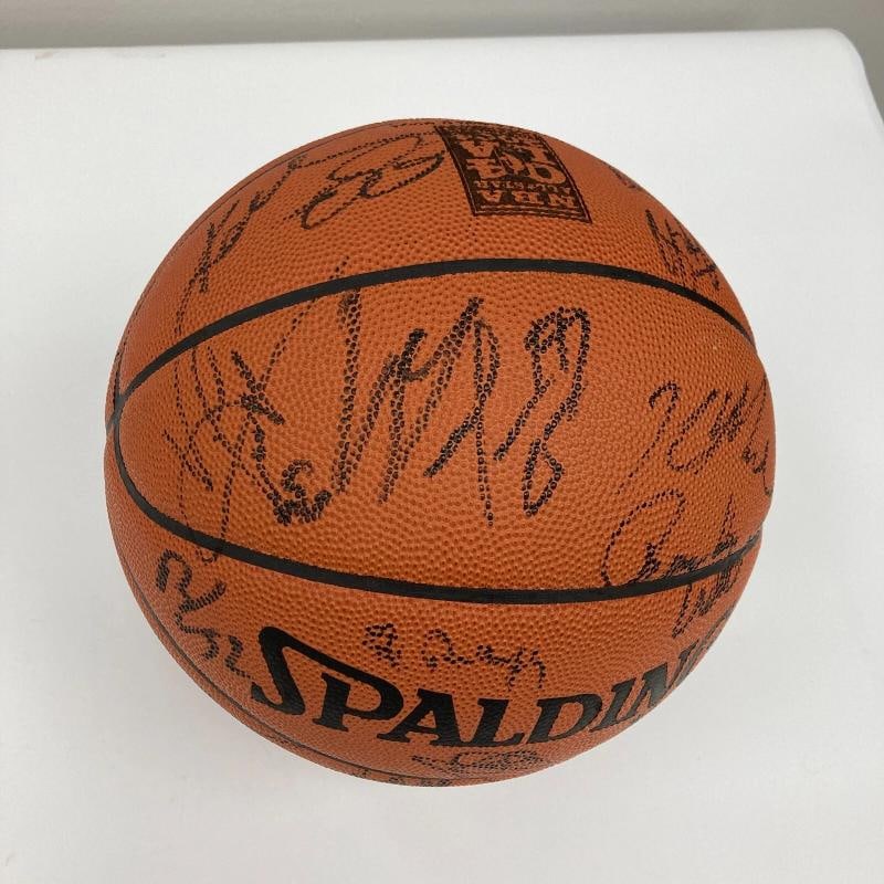 Kobe Bryant Shaq Tim Duncan 2004 All Star Game Team Signed Basketball JSA COA - 5