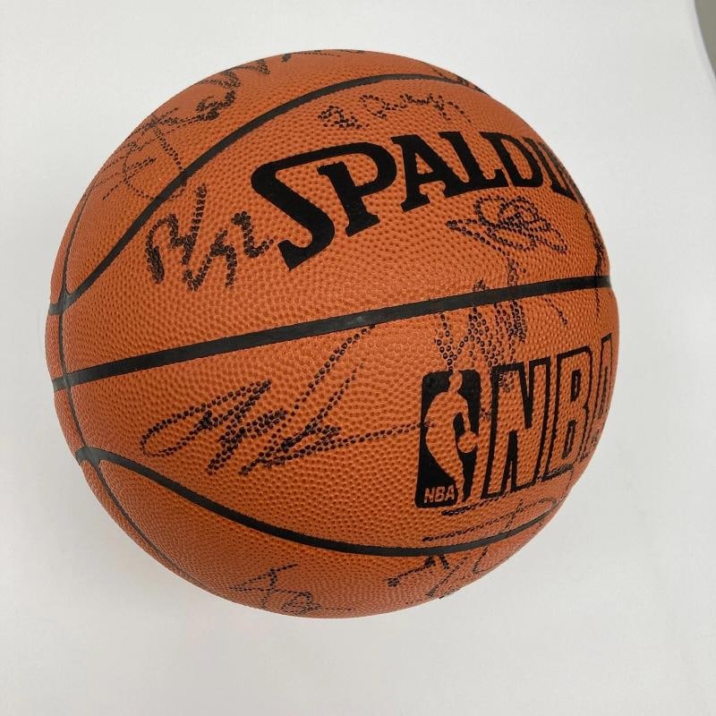 Kobe Bryant Shaq Tim Duncan 2004 All Star Game Team Signed Basketball JSA COA - 9