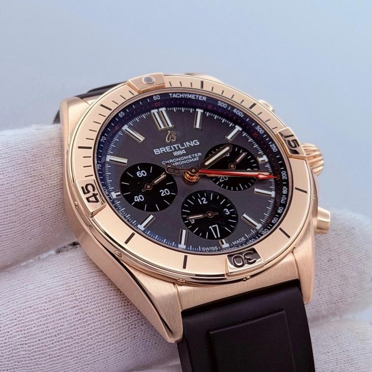 Breitling Chronomat B01 RB0134 42mm Anthracite Dial 18k Rose Gold Rubber Strap - 6