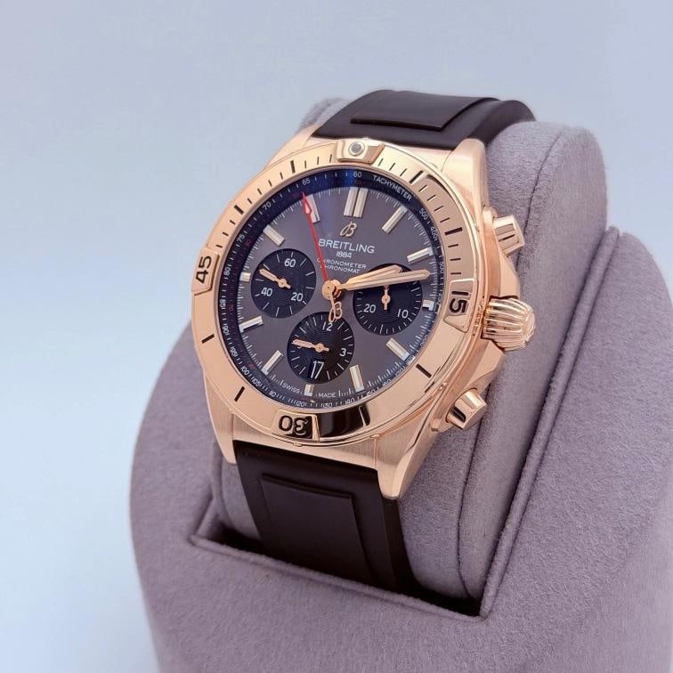 Breitling Chronomat B01 RB0134 42mm Anthracite Dial 18k Rose Gold Rubber Strap - 7