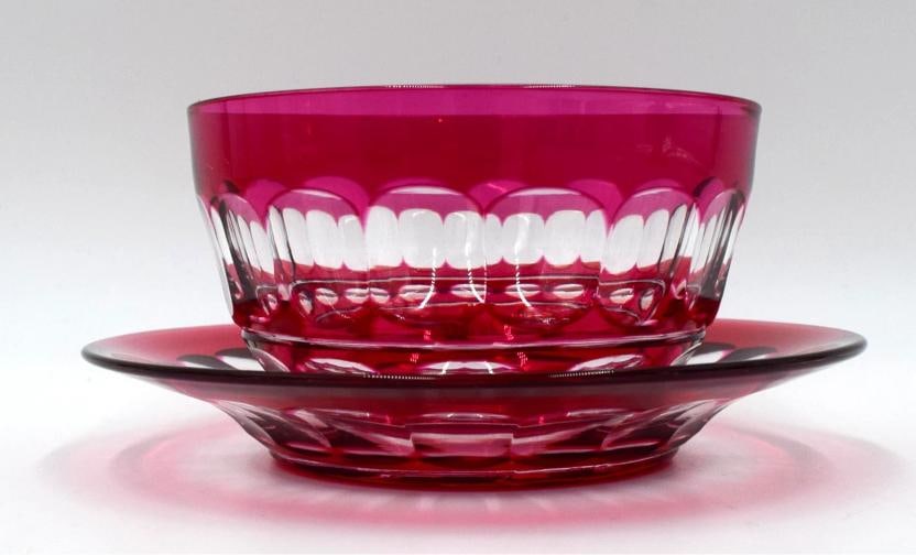 Rare Set of 11 Val Saint Lambert Cranberry Cut to Clear Bowl & Underplates - 4