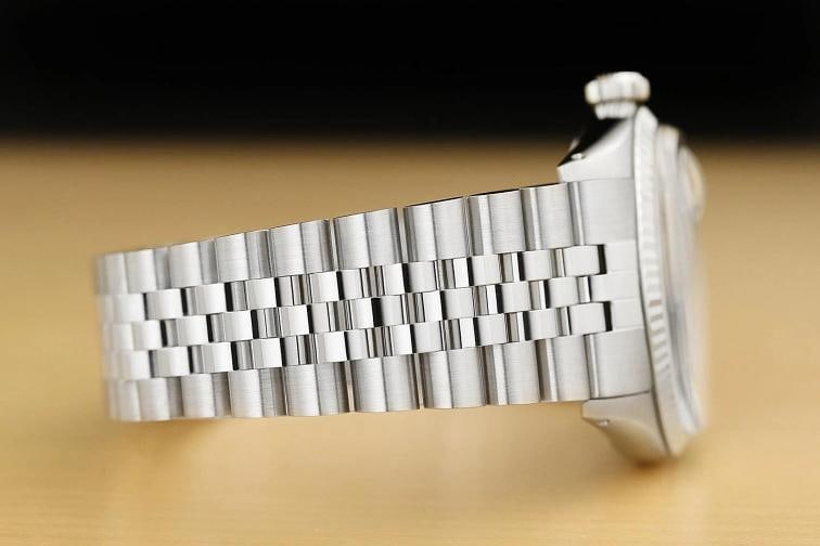 ROLEX MENS DATEJUST WHITE DIAL 18K GOLD STEEL WATCH w/ JUBILEE BRACELET - 7
