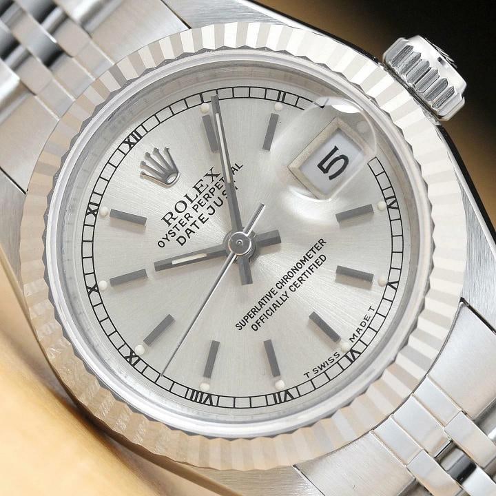 AUTHENTIC ROLEX LADIES DATEJUST SILVER DIAL 18K WHITE GOLD STAINLESS STEEL WATCH: Condition: Pre-owned - Excellent,Bezel Color: Silver,Max Wrist Size: 6.26-6.75 in,Number of Jewels: 29 Jewels,Indices: Stick Indexes,Band: Rolex Stainless Steel Jubilee Bracelet,Bezel: Rolex 18K White