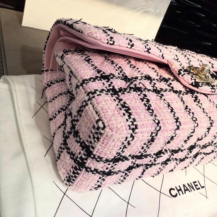 Chanel Small Classic Flap Bag Pink & Black Tweed with Gold Hardware 2025 Unworn - 3