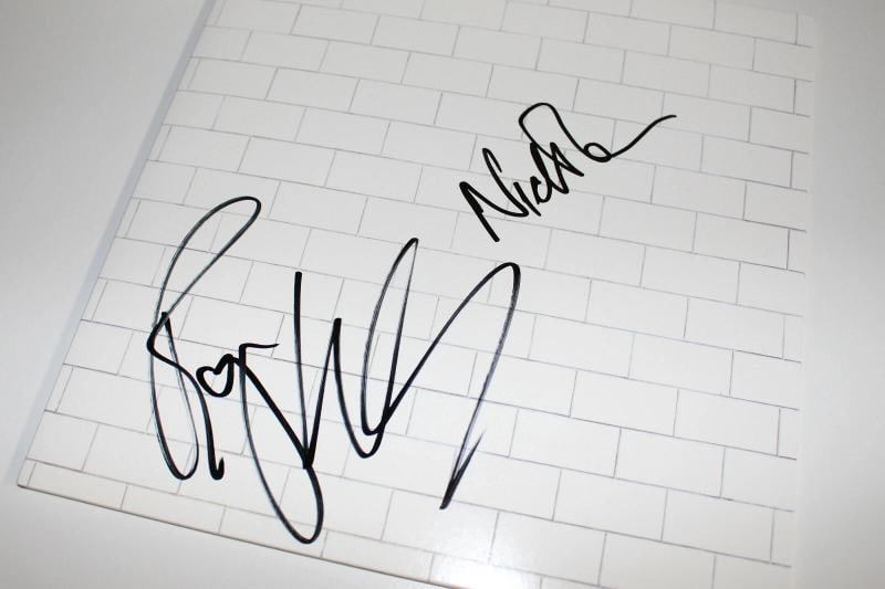 PINK FLOYD ROGER WATERS & NICK MASON BAND SIGNED 'THE WALL' ALBUM RECORD BECKETT - 3