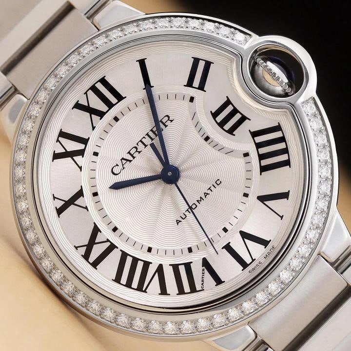 2018 CARTIER BALLON BLEU 36MM W4BB0017 SILVER ROMAN DIAMOND STEEL WATCH: This is an authentic Cartier Ballon Bleu W4BB0017 watch with silver dial and roman numeral hour markersÃ¢â‚¬â€¹, stainless steel diamond bezel, stainless stee