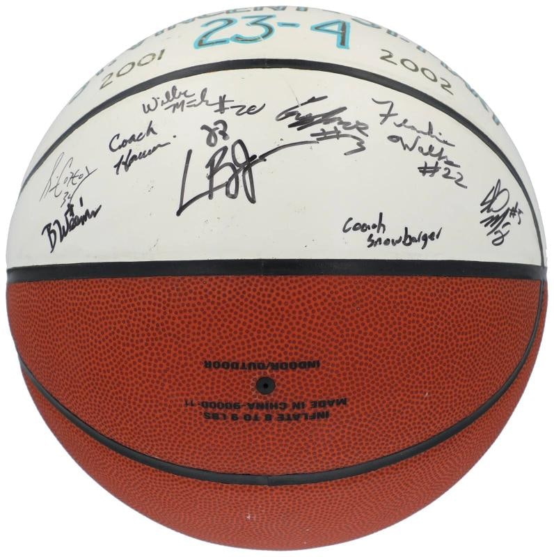 Lebron James 2001-02 St. Vincent St.Mary High School Team Signed Basketball BAS - 2