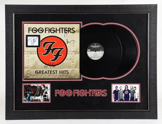 FOO FIGHTERS Greatest Hits Signed Vinyl LP JSA COA GROHL HAWKINS MENDEL SMEAR: Industry: Music,Signed: Yes,Autograph Authentication: James Spence (JSA),Object Type: Record,Original/Reproduction: Original,Country of Origin: United States