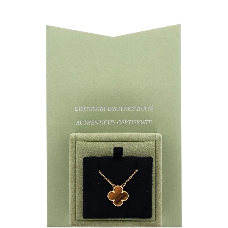 Van Cleef & Arpels Vintage Alhambra Pendant Necklace 18K Yellow Gold and Tiger - 2