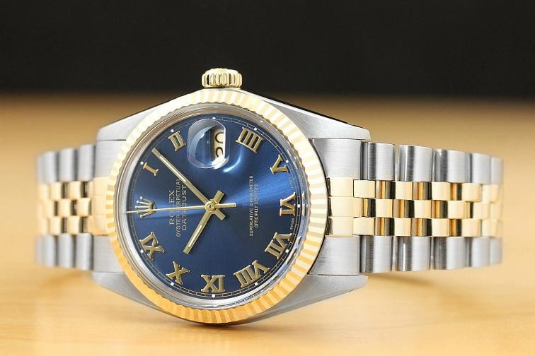 ROLEX MENS DATEJUST 16013 TWO-TONE BLUE ROMAN DIAL QUICKSET WATCH w/ ROLEX BAND - 2