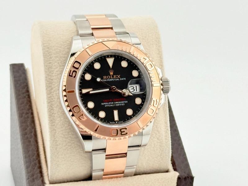 Rolex Yacht Master 126621 40mm Black Dial 18K Rose Gold Steel Box Paper 2020 - 5