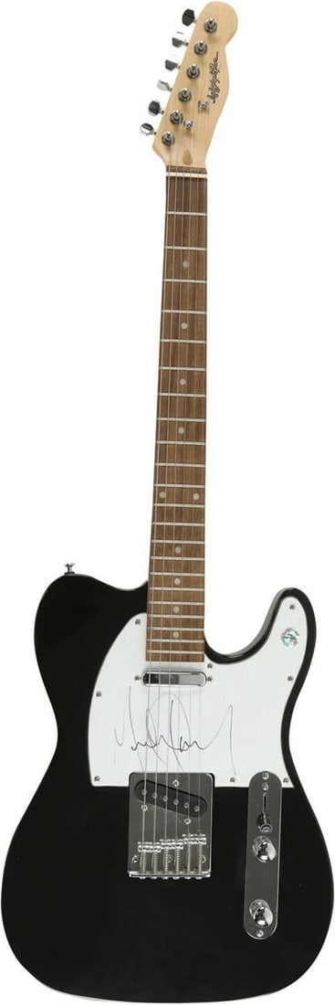 Michael Jackson Signed Autographed Guitar With JSA COA: Autograph Authentication: James Spence (JSA),Signed: Yes,Industry: Music,Original/Reproduction: Original,Object Type: Guitar & Guitar Pick,Country of Origin: United States