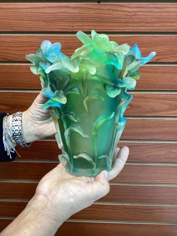 Iris Nancy Daum Style Crystal Vase Green Multi H8Ã¢â‚¬Â Unique  - 11